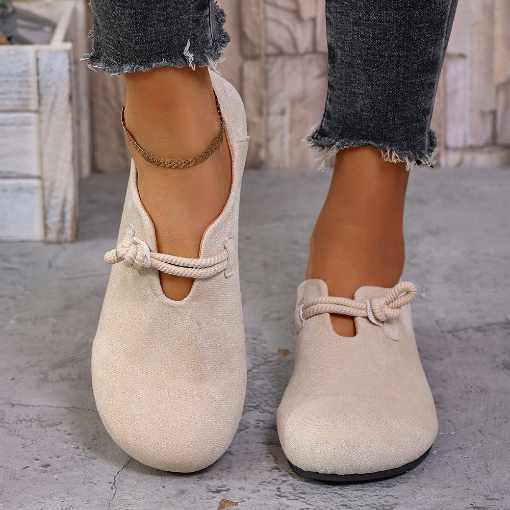 Womens Heels - 女性用、フラットなローファー、丸いつま先、結び紐のストラップ、スリッポンタイプ、柔らかいスエード素材、快適、滑り止め、普段使いに最適なカジュアルなフラットシューズ。