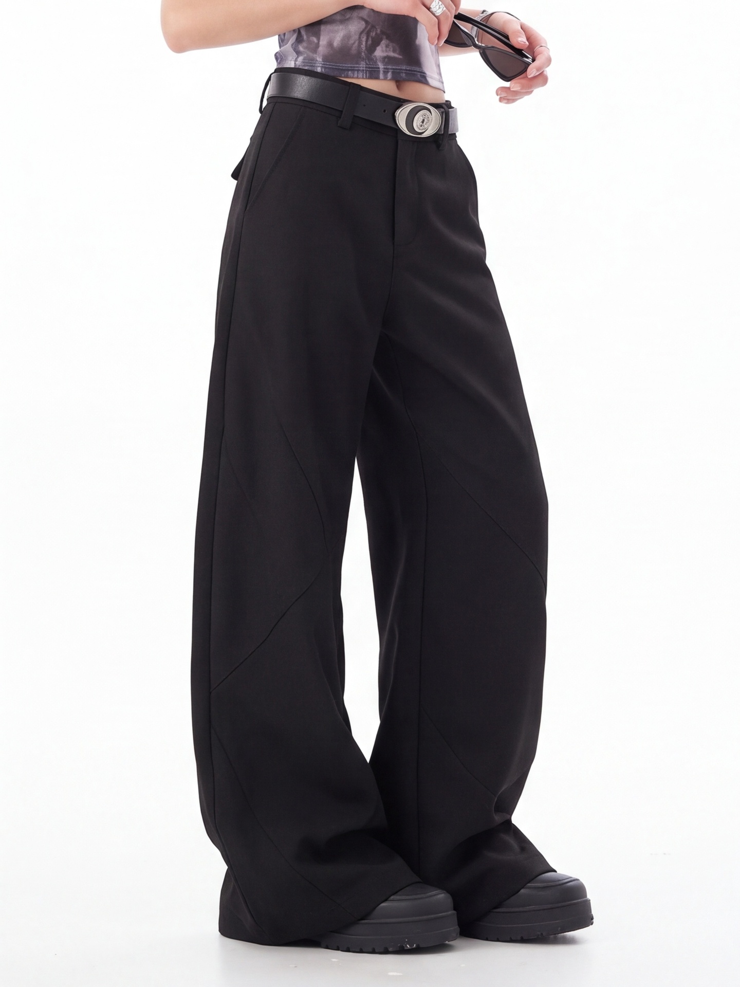 女性用ブラックハイウエストパンツ アントブランド テーラード - Tailored Trouser Wide のレビューと価格